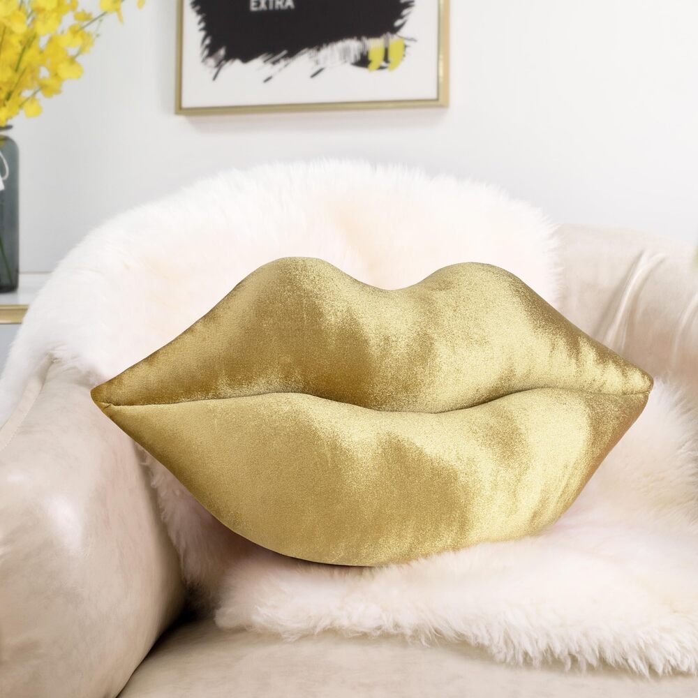 5034 3D Large Lips Throw Pillows, Soft Decorative Love Pillows, Velvet Cute